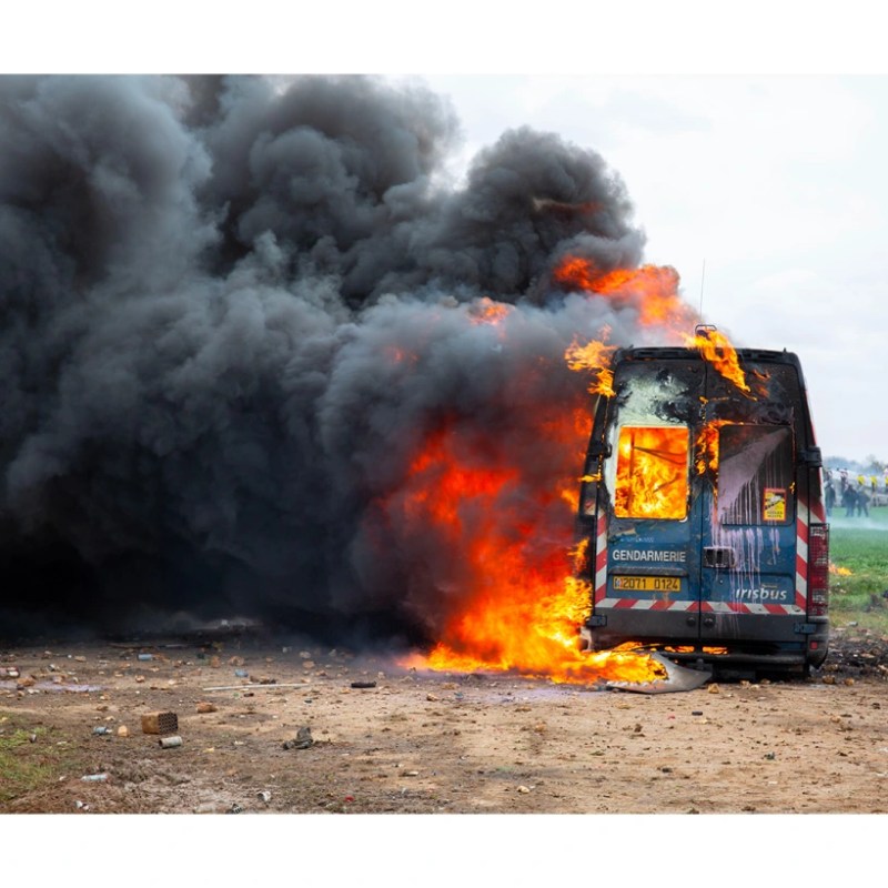 RETOUR PHOTO : Méga-bassines : L&rsquo;Etat français prêt à tuer à Sainte-Soline 
