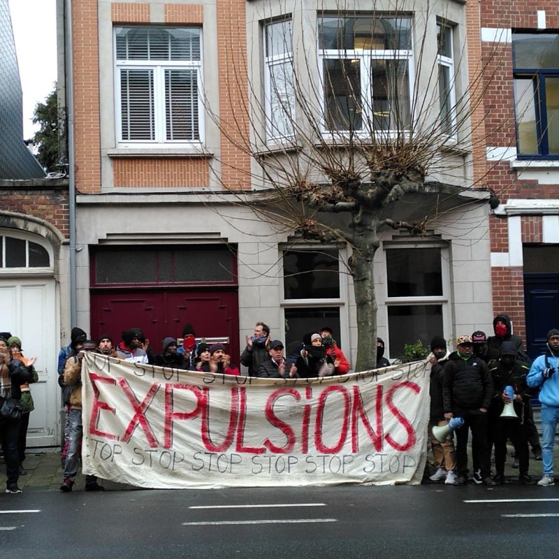 Rassemblement contre l’expulsion des dizaines de&nbsp;familles