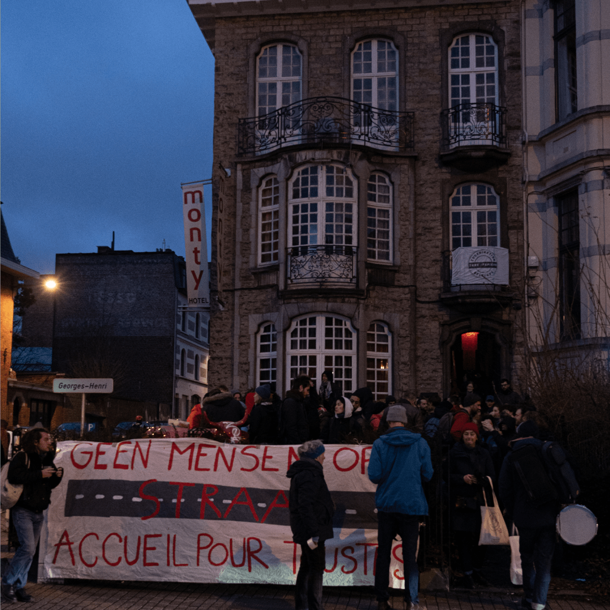 Woluwé-Saint-Lambert : Le Comité des femmes sans papiers expulsé sans considération pour leurs besoins et leur&nbsp;dignité