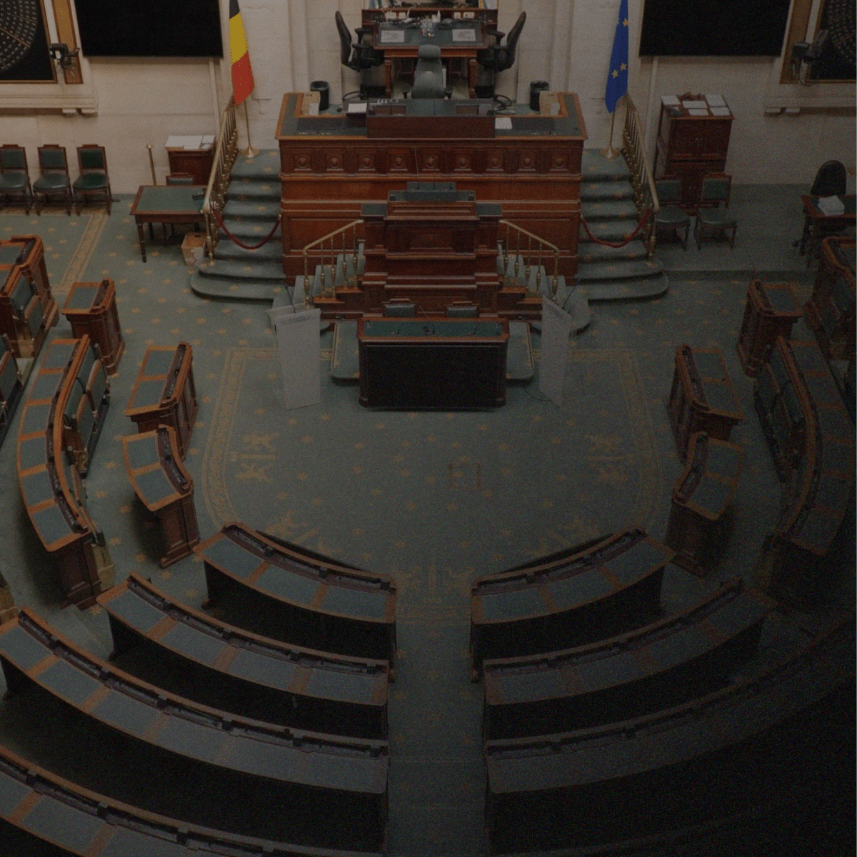 Élections 2024 : Basculement politique vers la droite et influence de l&rsquo;Extrême&nbsp;Droite