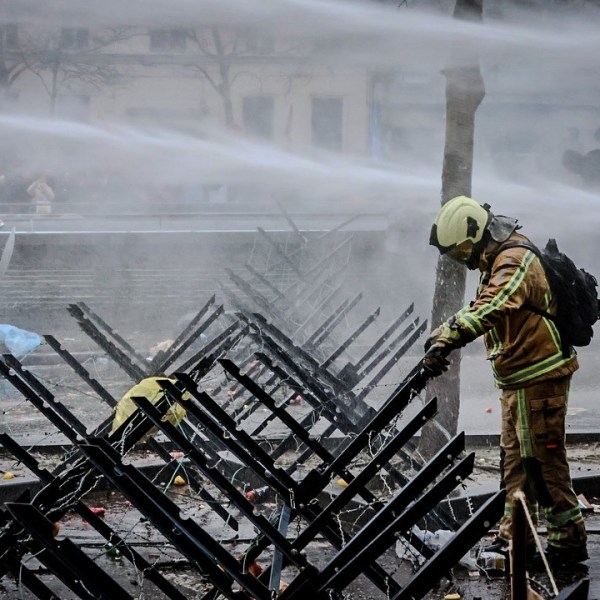 MANIFESTATION DU 13 FÉVRIER CONTRE L’ARIZONA : FOCUS SUR LES VIOLENCES POLICIÈRES&nbsp;(Vidéo)