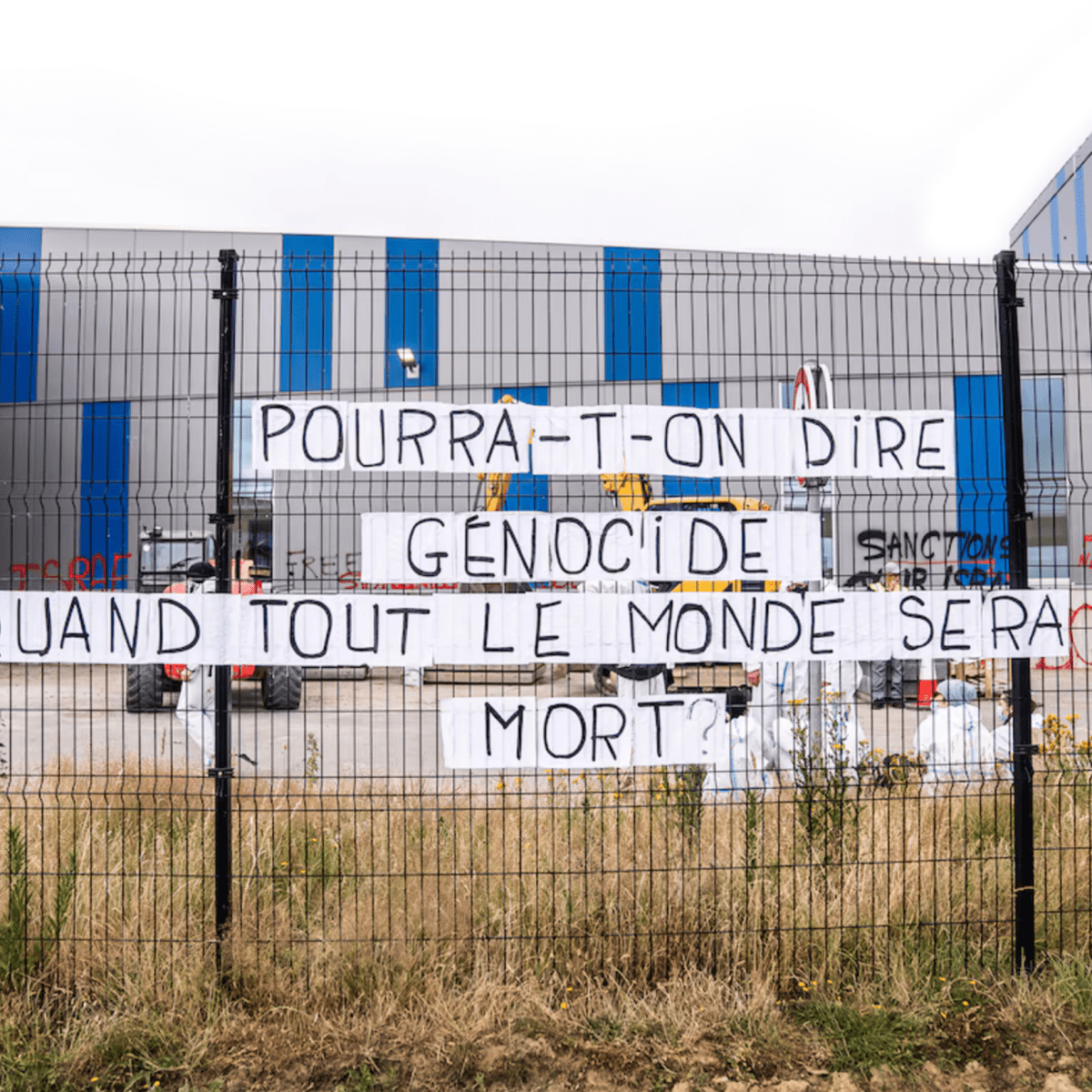 STOP ARMING ISRAËL, IMMERSION DANS L’ACTION DE «&nbsp;DÉSARMEMENT&nbsp;» CONTRE ELBIT-OIP À&nbsp;TOURNAI