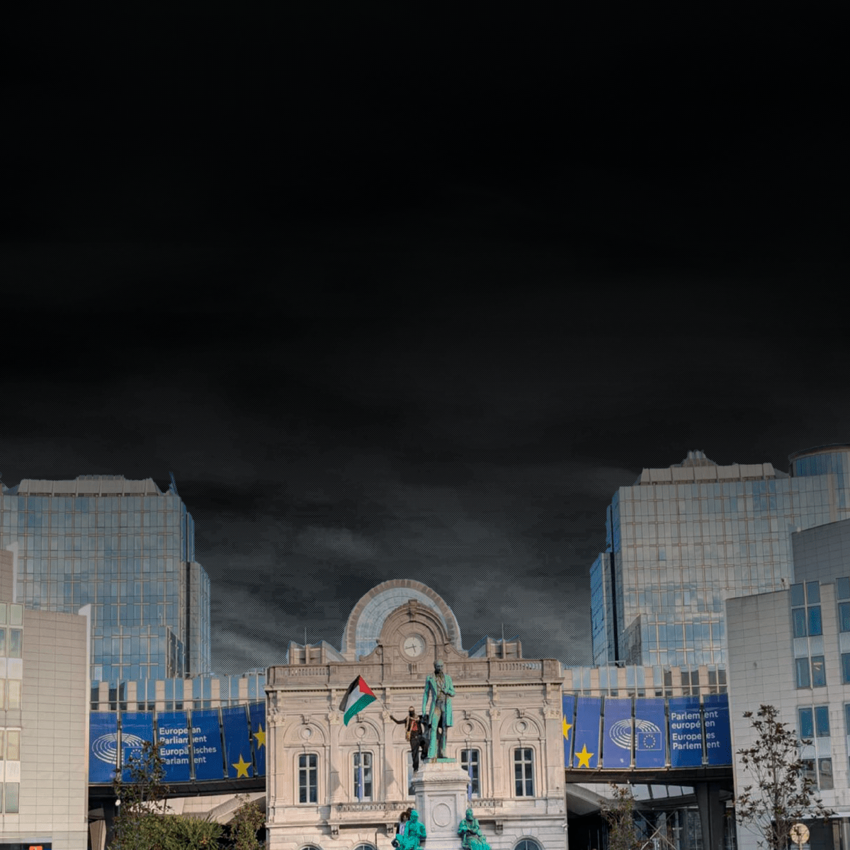 Témoignages : retour sur les violences policières de la soirée du 02 octobre à&nbsp;Bruxelles.