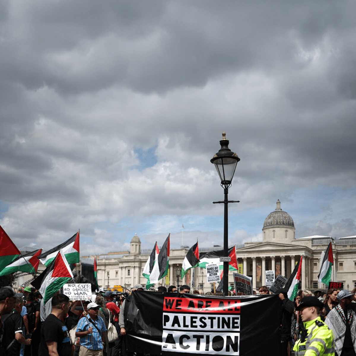 Bruxelles : manifestation de soutien aux militant·es en grève de la faim au&nbsp;Royaume-Uni
