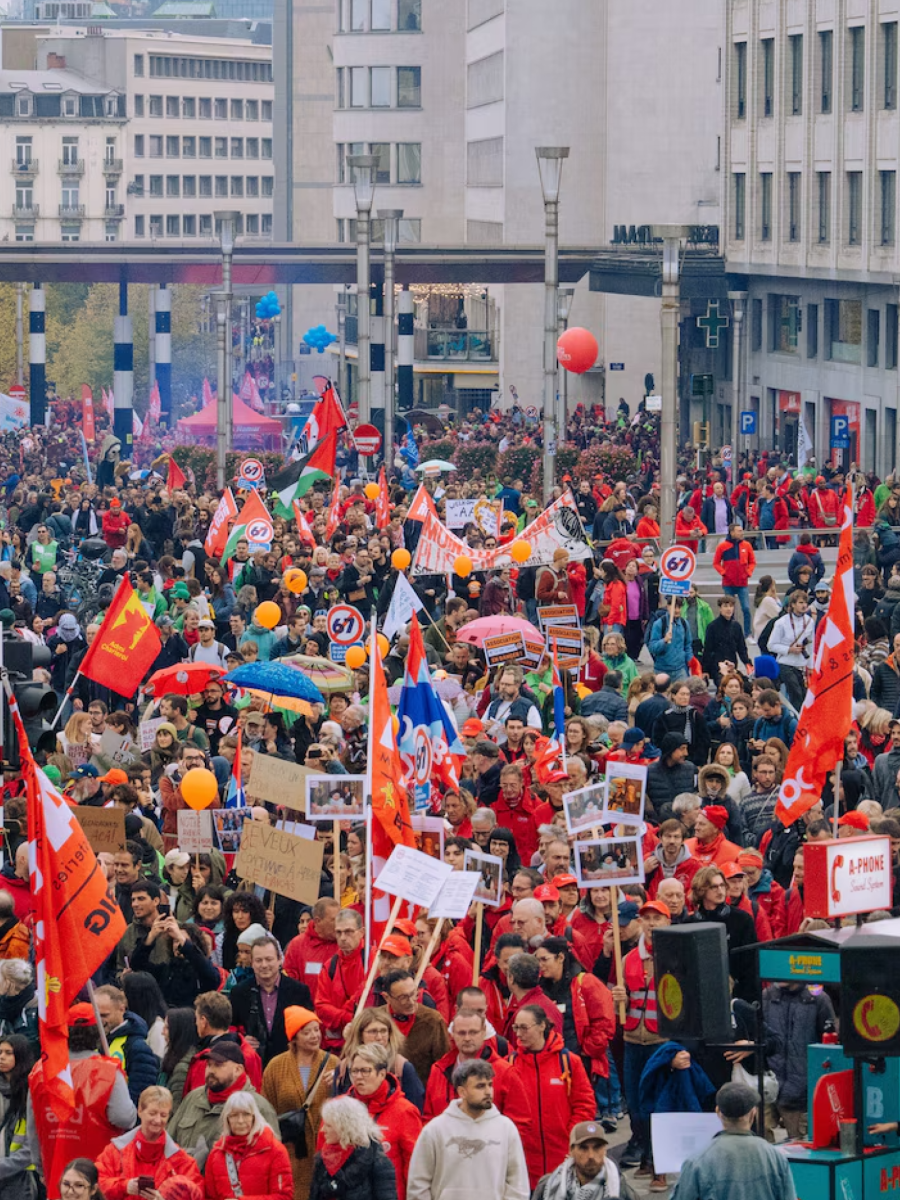MOBILISATION : Manifestation nationale du 12 mars – la colère dans les rues contre&nbsp;l&rsquo;Arizona